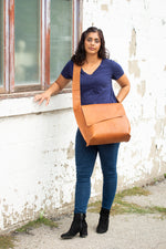 Load image into Gallery viewer, Sam - crossbody leather bag
